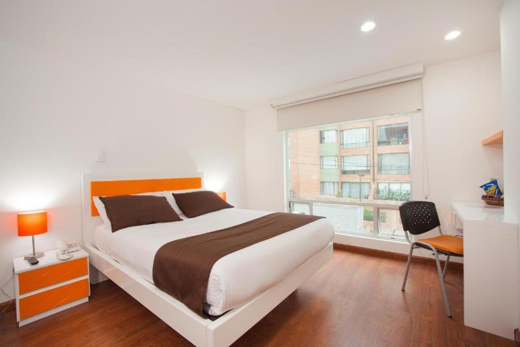 Hotel Castellana 100 Bogotá Zewnętrze zdjęcie