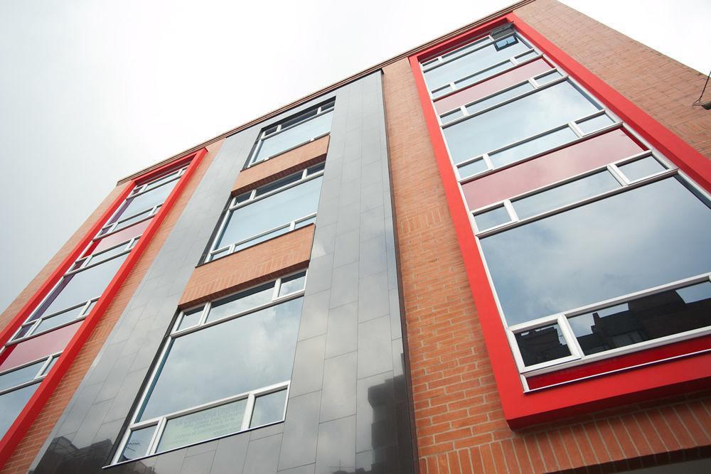 Hotel Castellana 100 Bogotá Zewnętrze zdjęcie